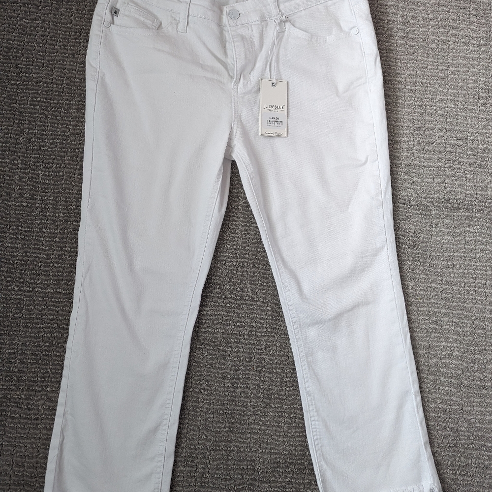 Judy Blue White Cropped Pants with Fringe